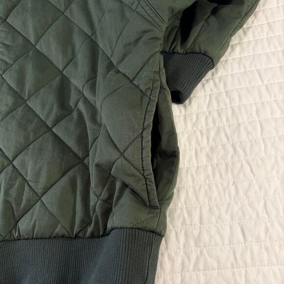 Wild Fable Women's Olive Quilted Bomber Jacket, size Medium - Picture 3 of 7